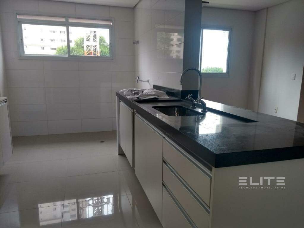 Apartamento para aluguel no Jardim: 