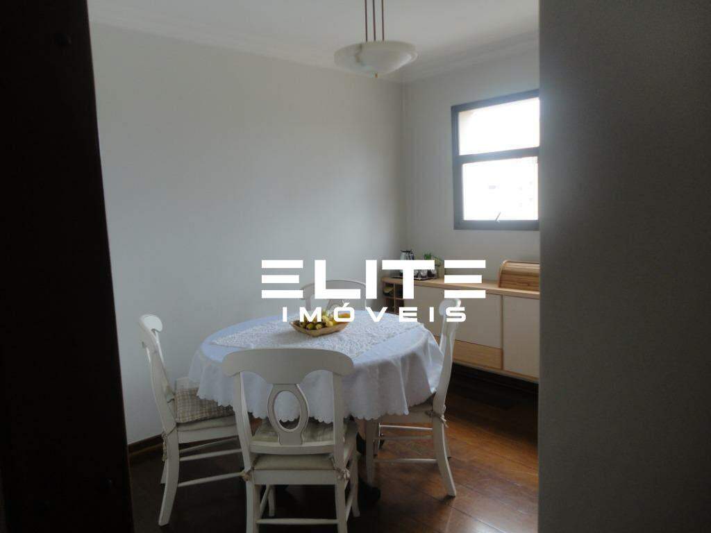 Apartamento à venda no Vila Bastos: 