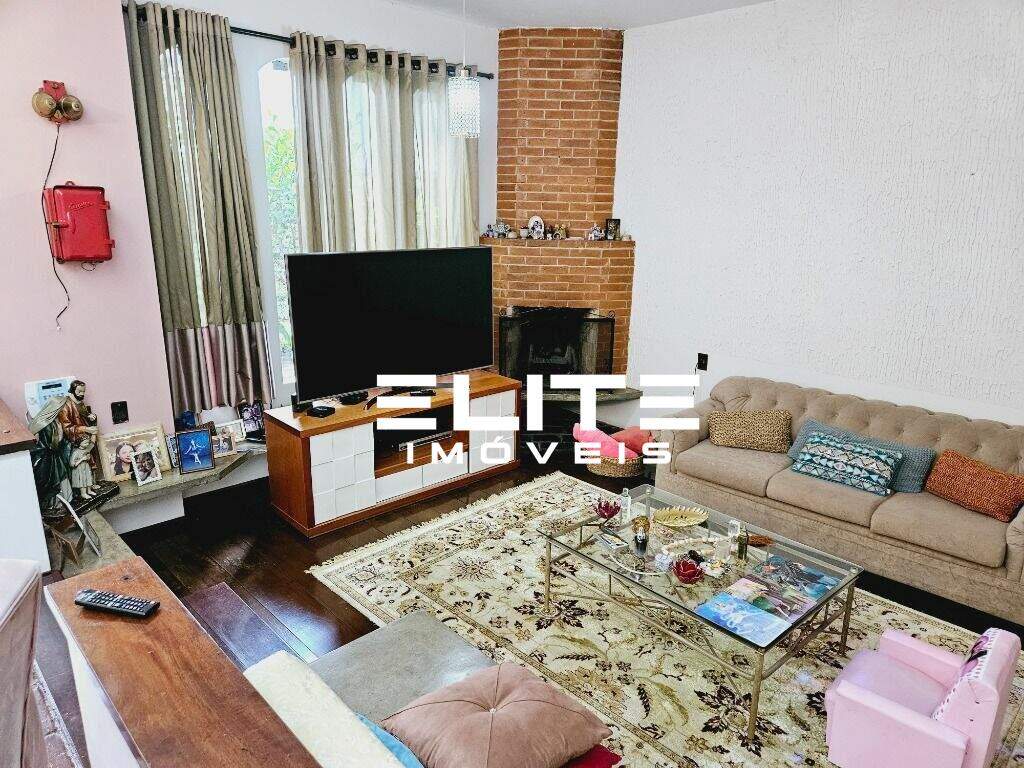 Sobrado à venda no Bairro Jardim: 