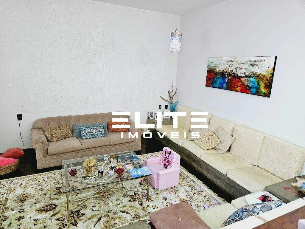 Sobrado à venda no Bairro Jardim: 