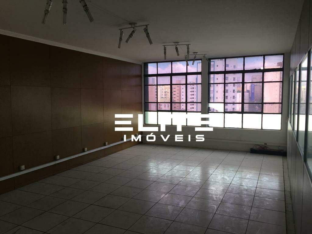 Sala à venda no Centro: 