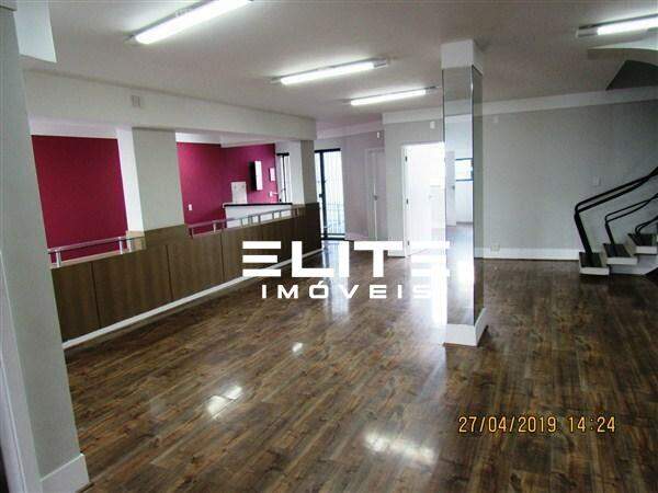 Prédio à venda no Cerâmica: 