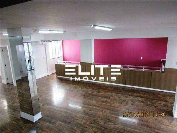 Prédio à venda no Cerâmica: 