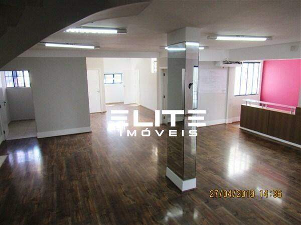 Prédio à venda no Cerâmica: 