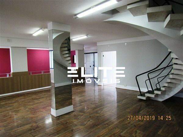 Prédio à venda no Cerâmica: 