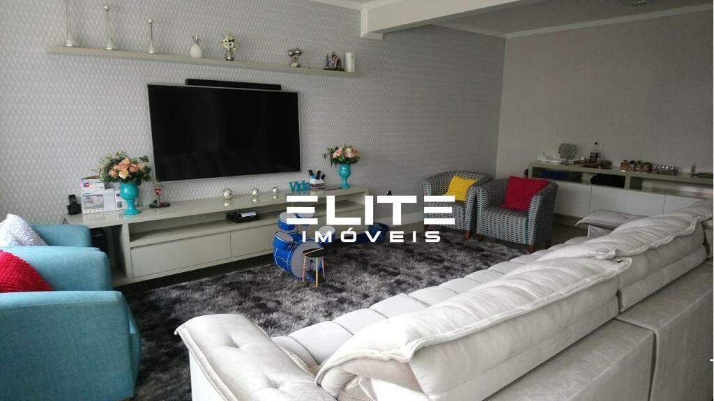 Sobrado à venda no Campestre: 