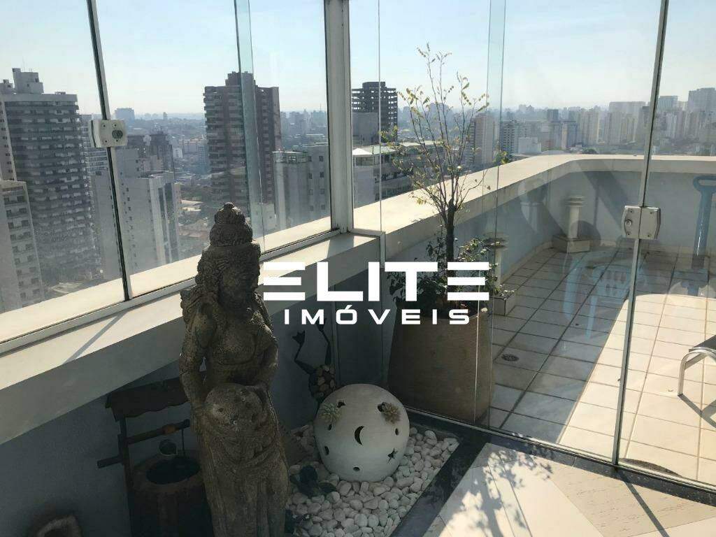 Cobertura à venda no Centro: 