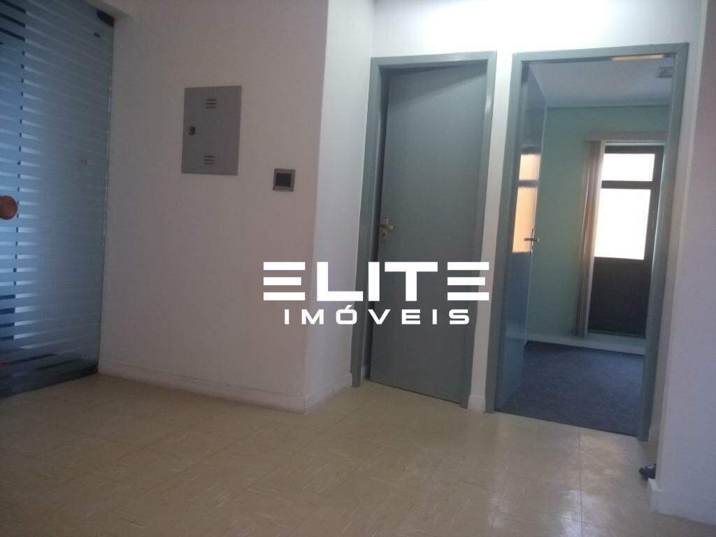 Sala à venda no Centro: 