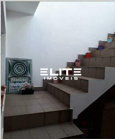 Sobrado à venda no Vila Bastos: 