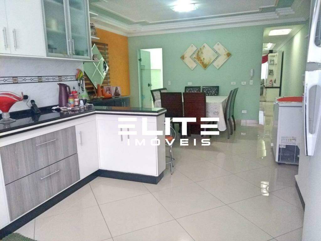 Sobrado à venda no Parque Erasmo Assunção: 