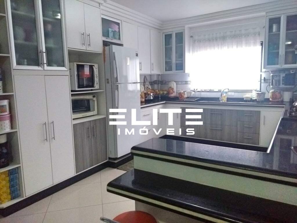 Sobrado à venda no Parque Erasmo Assunção: 