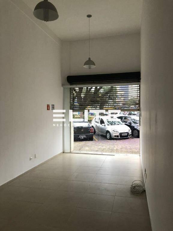 Salão para aluguel no Vila Assunção: 