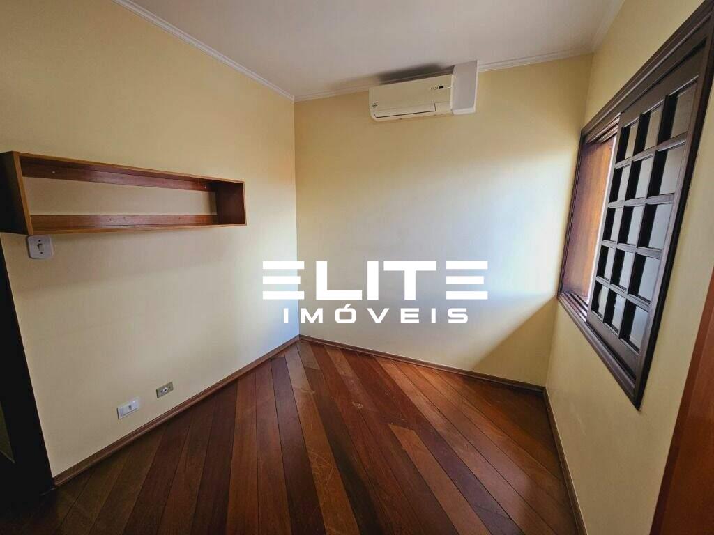 Sobrado à venda no Vila Floresta: 