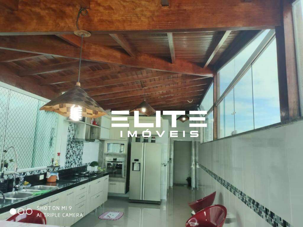 Cobertura à venda no Vila Alzira: 