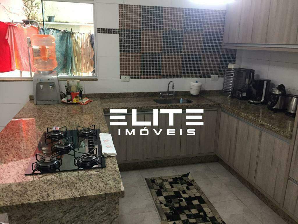 Sobrado à venda no Vila Alzira: 