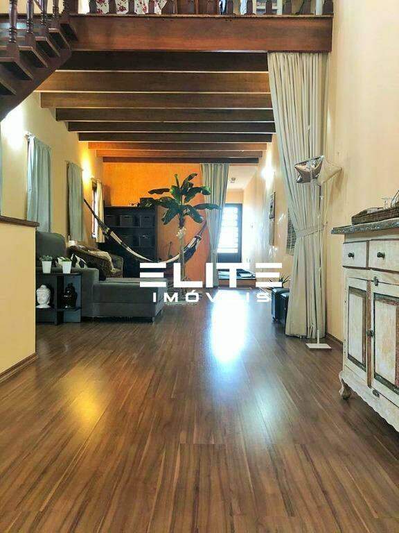 Sobrado à venda no Vila Floresta: 