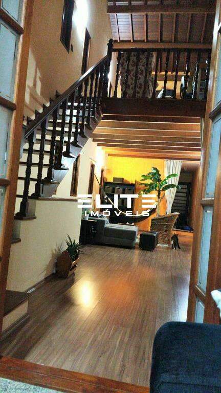 Sobrado à venda no Vila Floresta: 