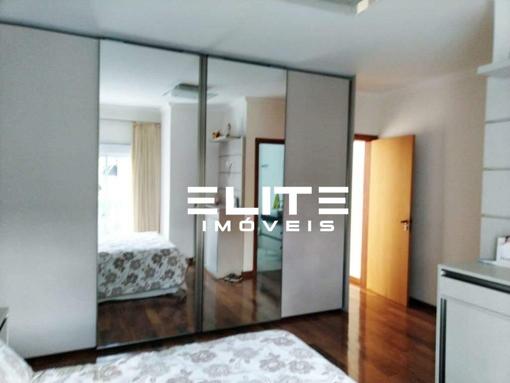 Sobrado à venda no Vila Santa Teresa: 