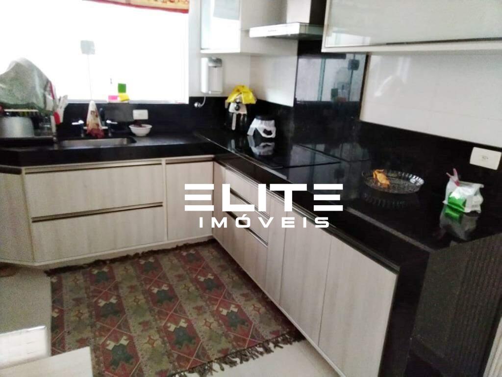 Sobrado à venda no Vila Santa Teresa: 