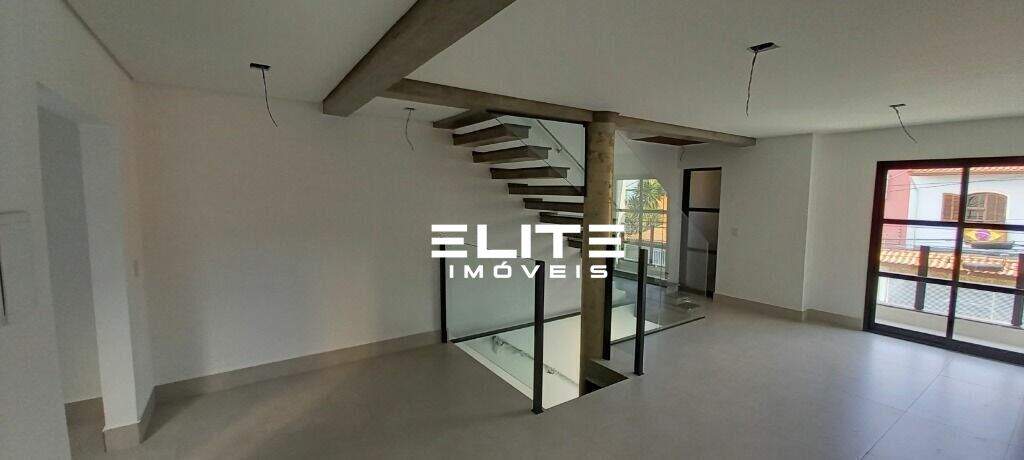 Sobrado à venda no Vila Homero Thon: 