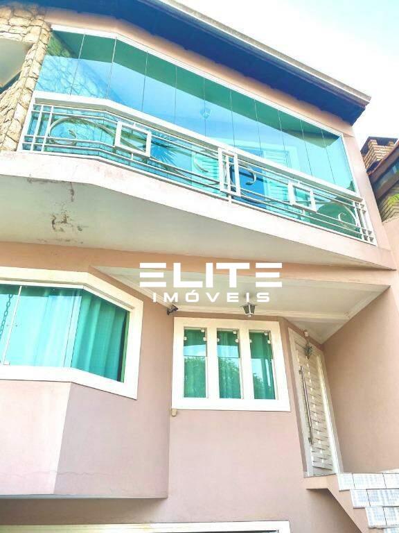 Sobrado à venda no Parque Capuava: 