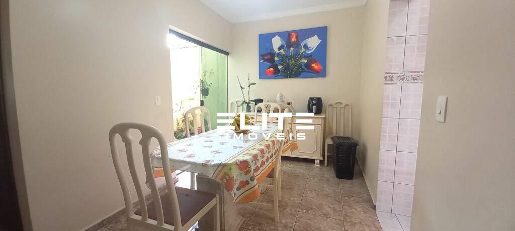 Sobrado à venda no Parque Marajoara: 