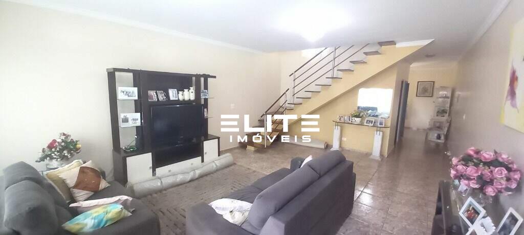 Sobrado à venda no Parque Marajoara: 