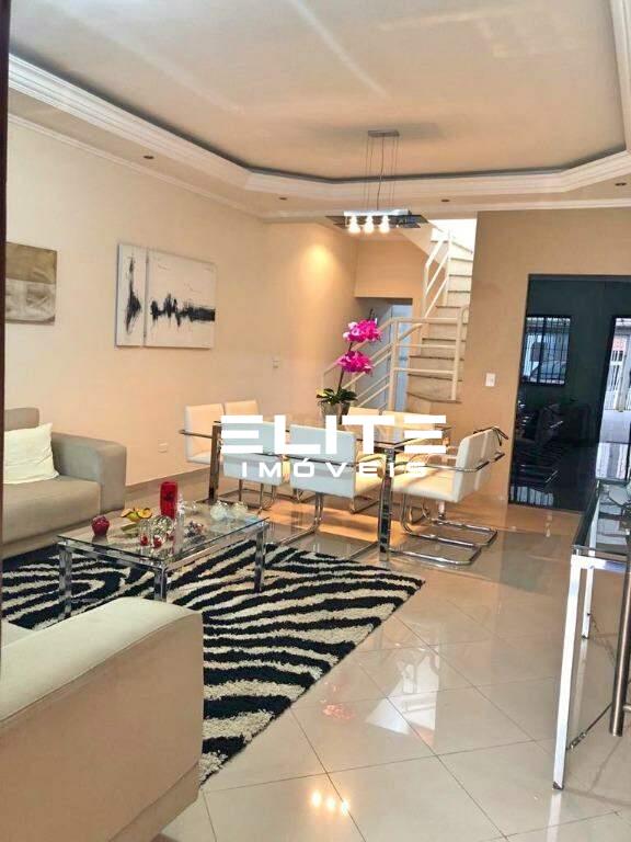 Sobrado à venda no Santa Teresinha: 