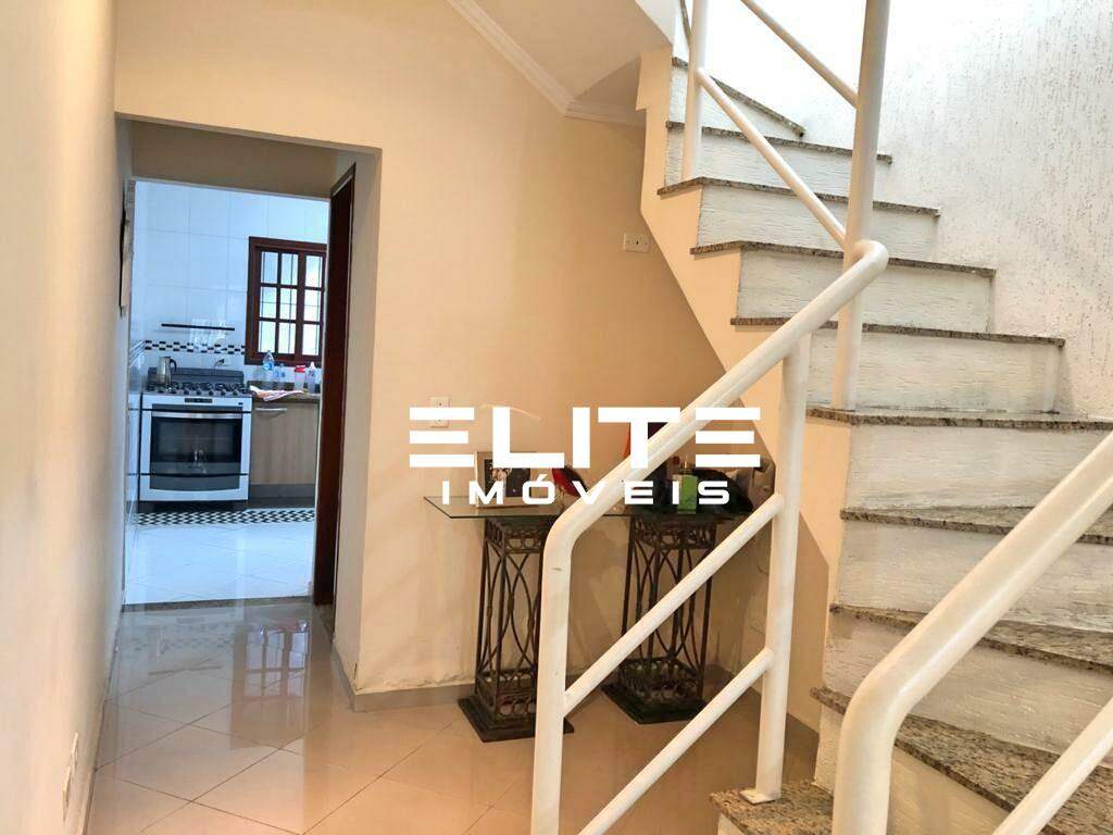 Sobrado à venda no Santa Teresinha: 