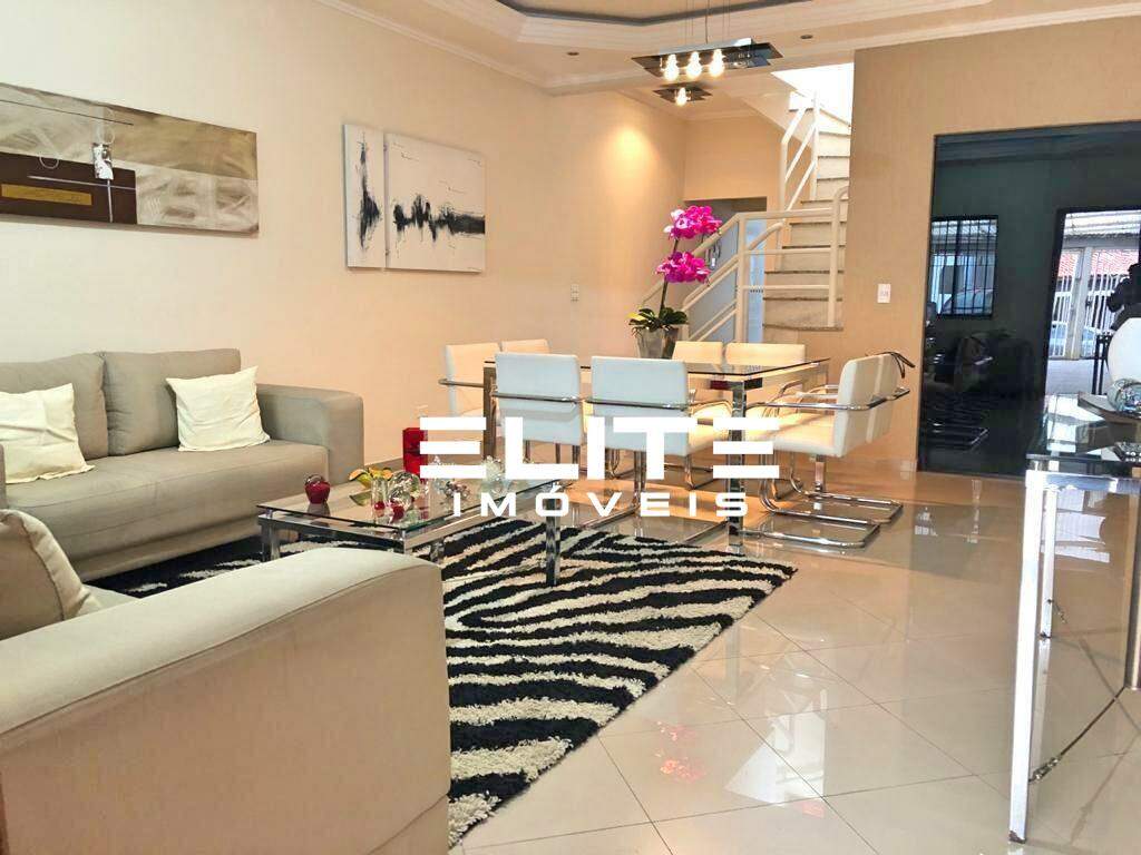 Sobrado à venda no Santa Teresinha: 