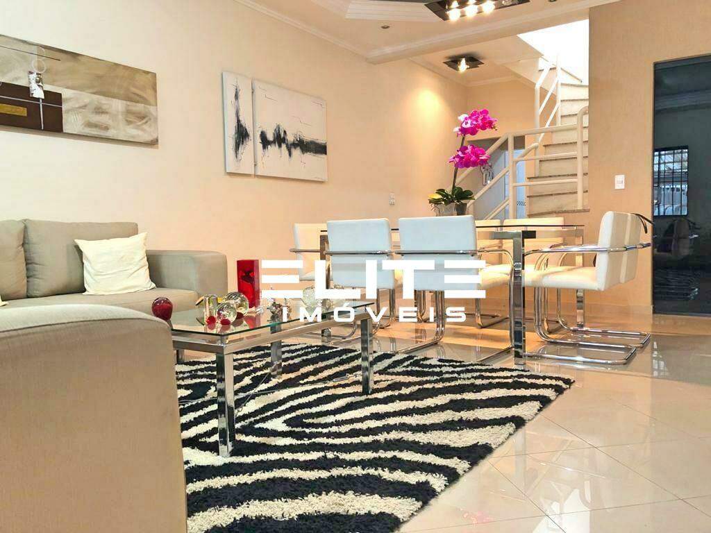 Sobrado à venda no Santa Teresinha: 