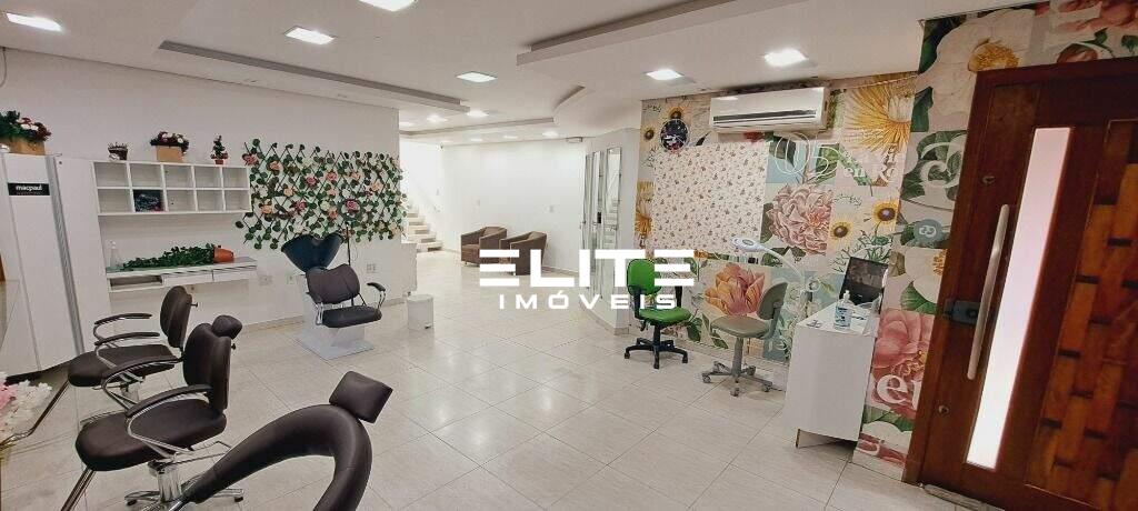 Sobrado à venda no Vila Guarani: 