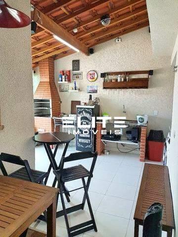 Cobertura à venda no Bangú: 