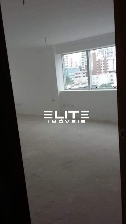 Sala à venda no Centro: 