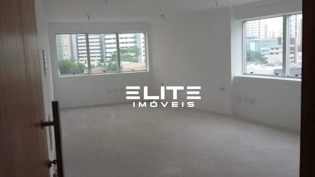 Sala à venda no Centro: 