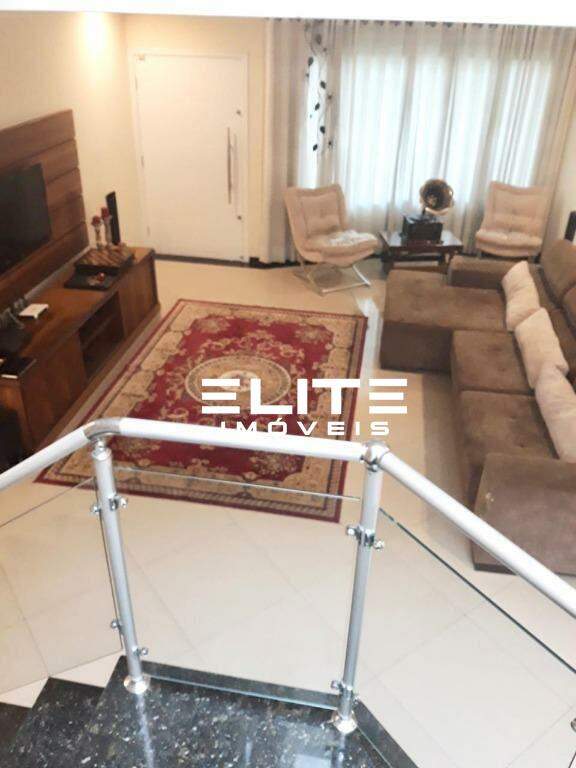 Sobrado à venda no Vila Curuçá: 