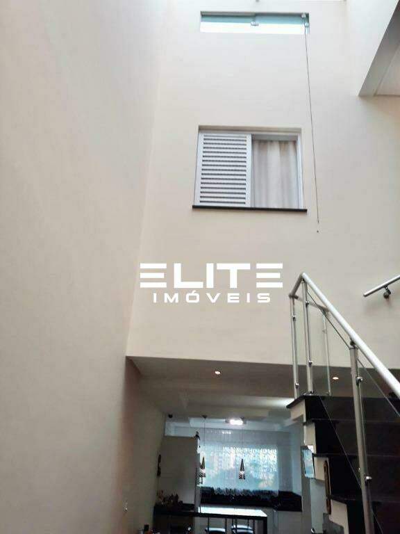 Sobrado à venda no Vila Curuçá: 