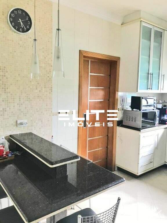 Sobrado à venda no Bairro Jardim: 