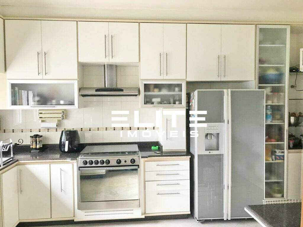 Sobrado à venda no Bairro Jardim: 