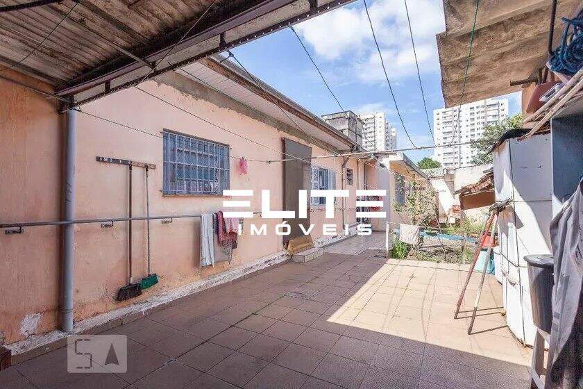 Casa à venda no Paraíso: 