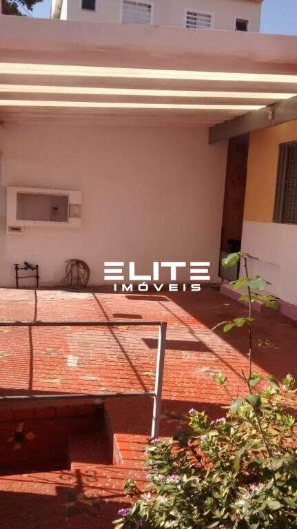 Casa à venda no Paraíso: 