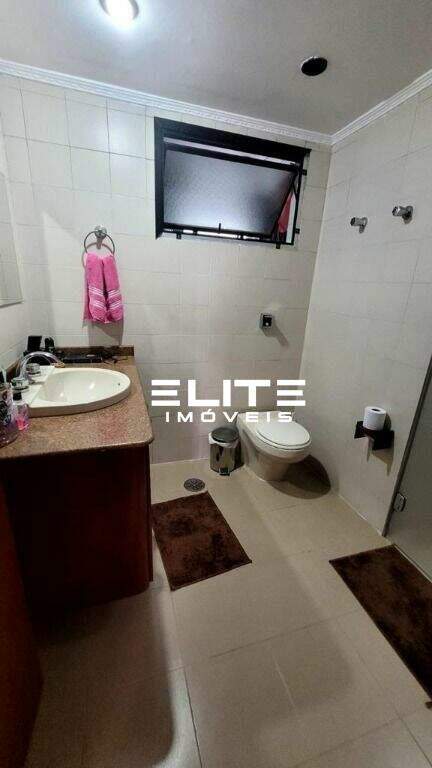 Apartamento à venda no Vila Bastos: 