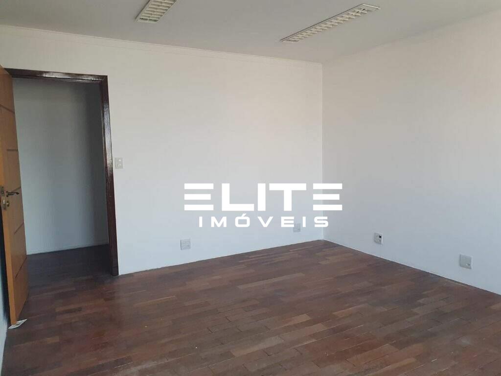 Sala à venda no Centro: 