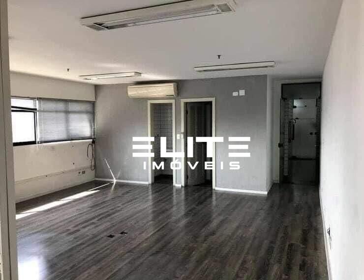 Sala à venda no Centro: 