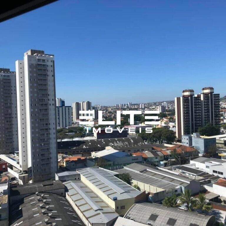 Sala à venda no Centro: 