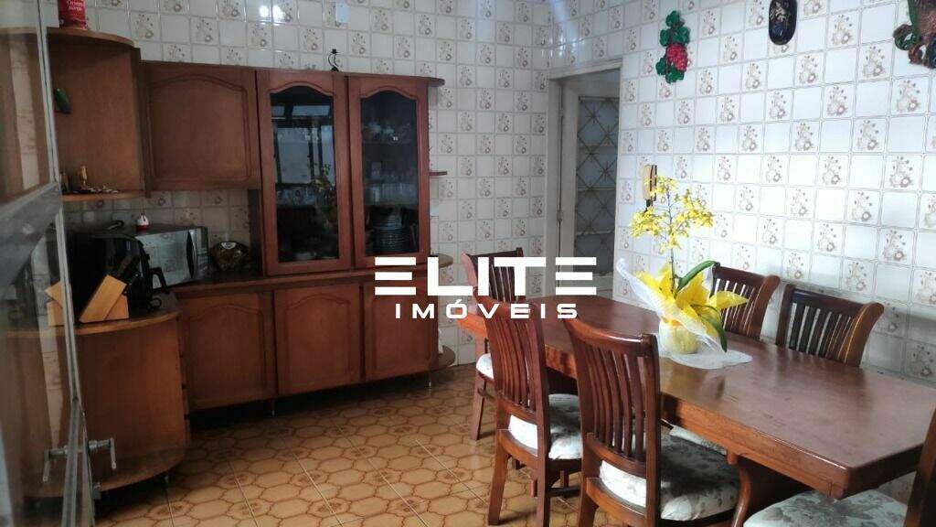 Sobrado à venda no Vila Linda: 