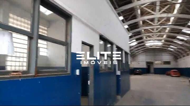 Galpão à venda no Vila Vilma: 