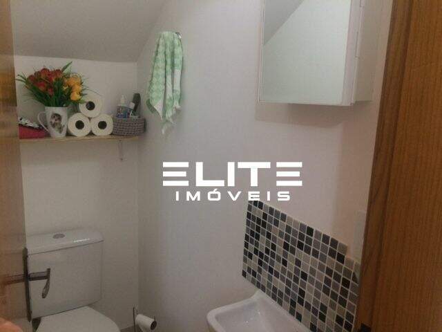 Sobrado à venda no Vila Linda: 