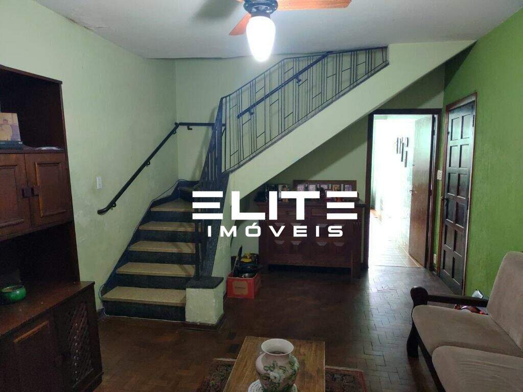 Sobrado à venda no Centro: 