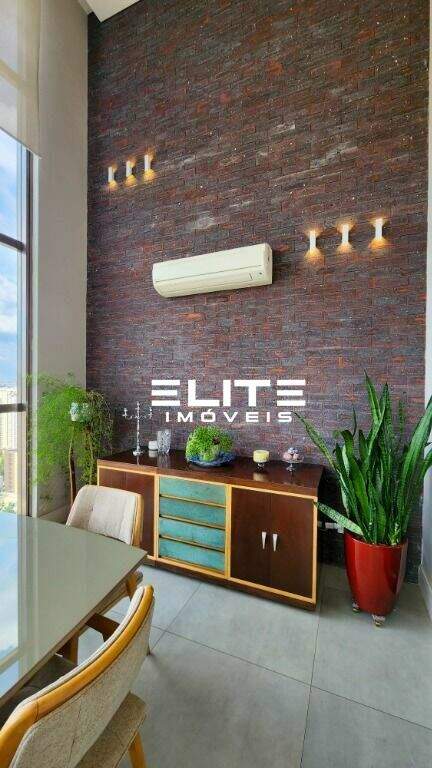 Cobertura à venda no Bairro Jardim: 